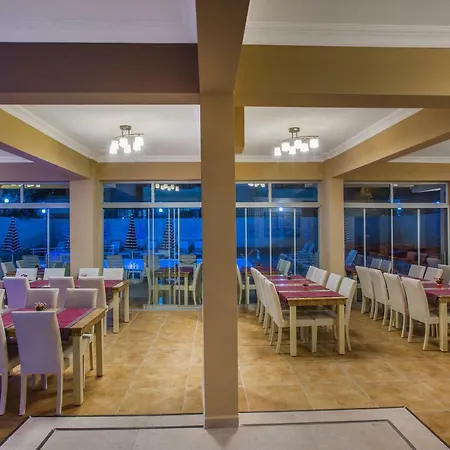 Hotel Pera 3*