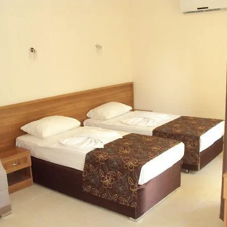 Hotel Pera 3*